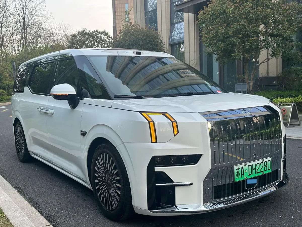 2024 Zeekr 009 BEV 108KWH,autocango,china used car exporter,china ev exporter,chinese used car exporter,chinese used ev exporter