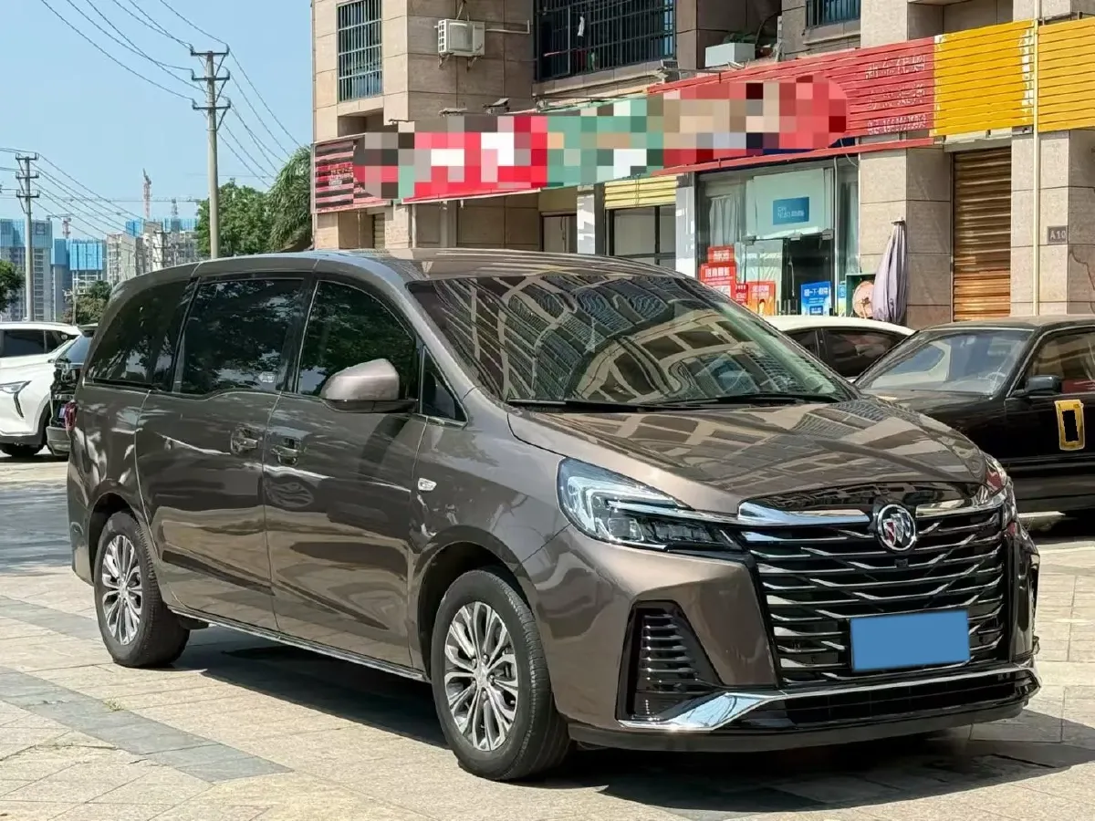 2023 Buick GL8 2.0T 237HP L4 9AT,autocango,china used car exporter,china ev exporter,chinese used car exporter,chinese used ev exporter