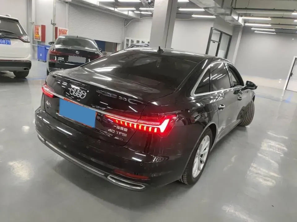 2020 Audi A6L 2.0T 190HP L4 7DCT,autocango,china used car exporter,china ev exporter,chinese used car exporter,chinese used ev exporter