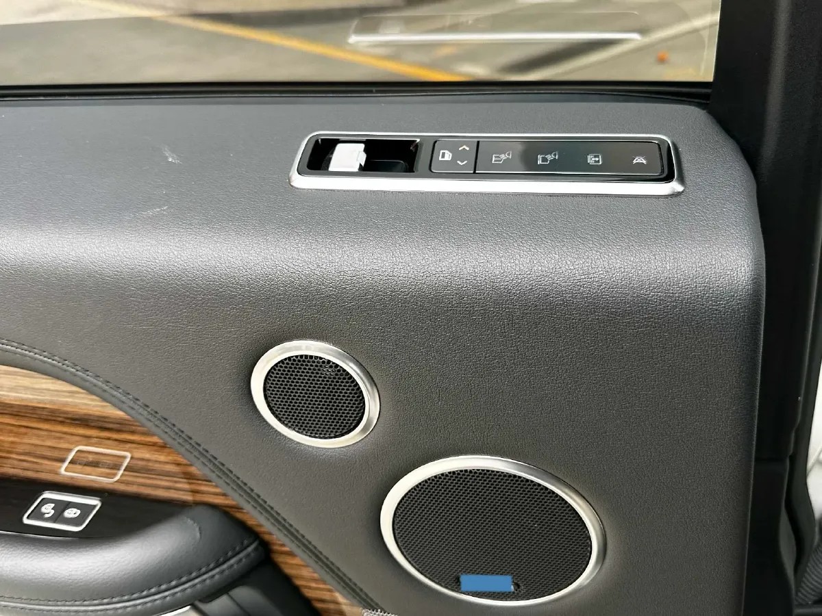 2018 Land Rover Range Rover 3.0T 340HP V6 8AT,autocango,china used car exporter,china ev exporter,chinese used car exporter,chinese used ev exporter