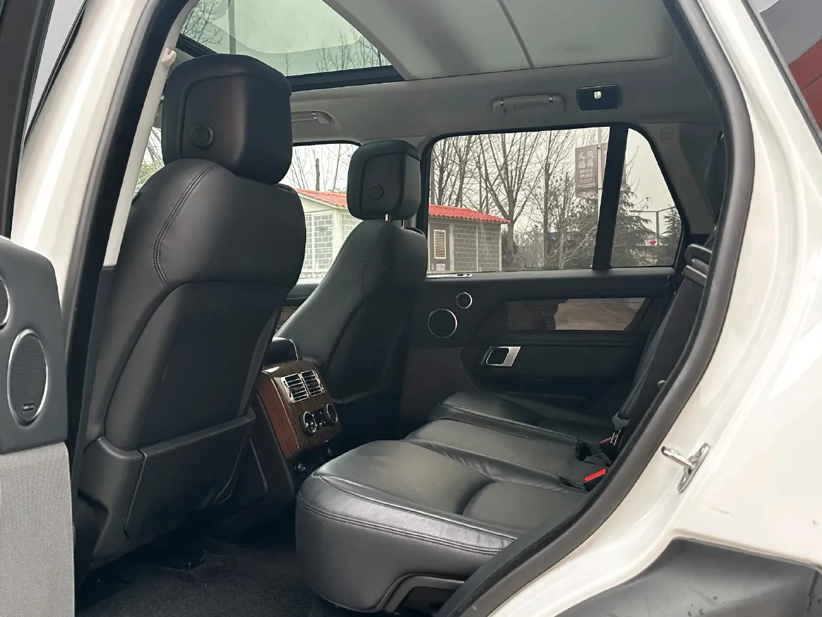 2018 Land Rover Range Rover 3.0T 340HP V6 8AT,autocango,china used car exporter,china ev exporter,chinese used car exporter,chinese used ev exporter