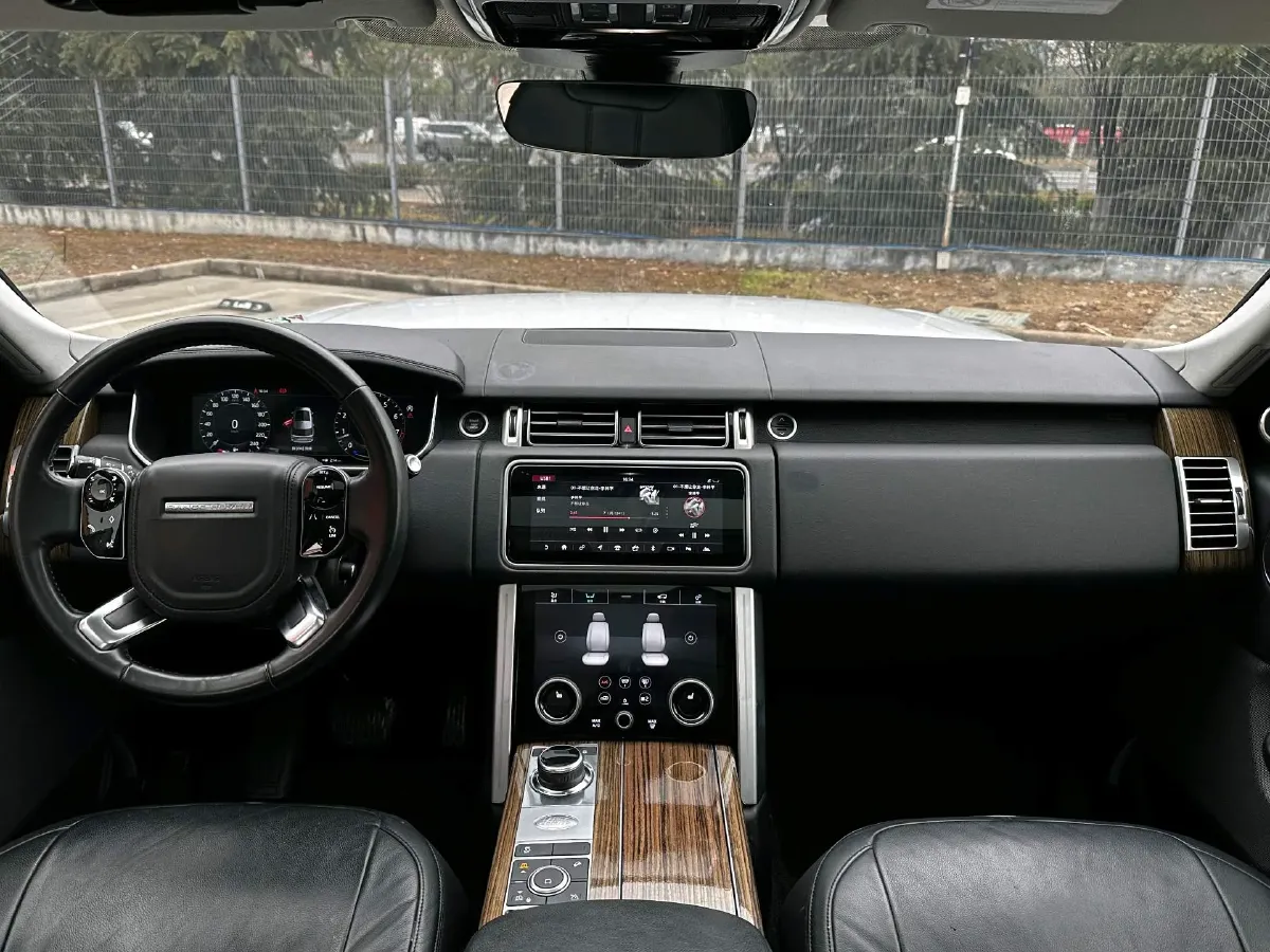 2018 Land Rover Range Rover 3.0T 340HP V6 8AT,autocango,china used car exporter,china ev exporter,chinese used car exporter,chinese used ev exporter