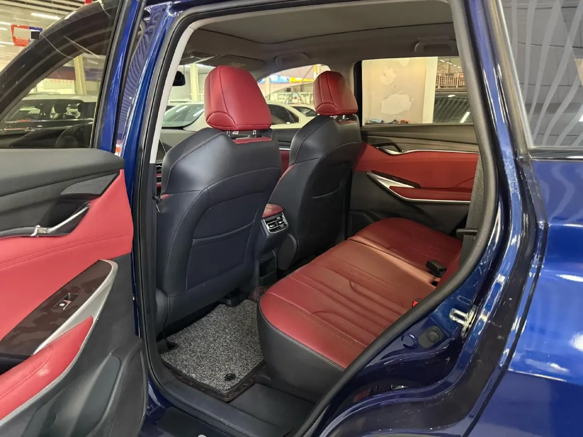 2020 ChangAn CS75 Plus 1.5T 178HP L4 6AT,autocango,china used car exporter,china ev exporter,chinese used car exporter,chinese used ev exporter