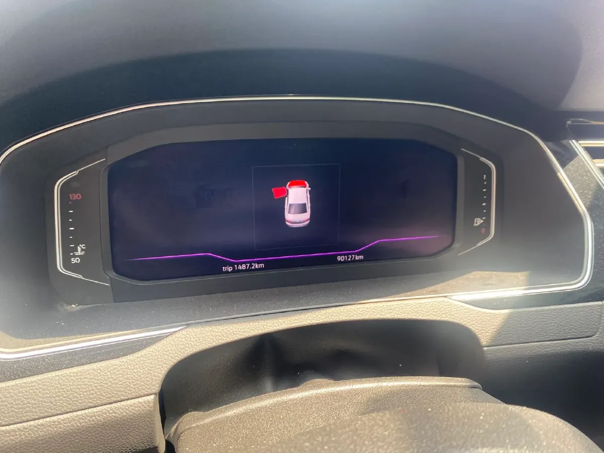 2020 Volkswagen Magotan 2.0T 186HP L4 7DCT,autocango,china used car exporter,china ev exporter,chinese used car exporter,chinese used ev exporter