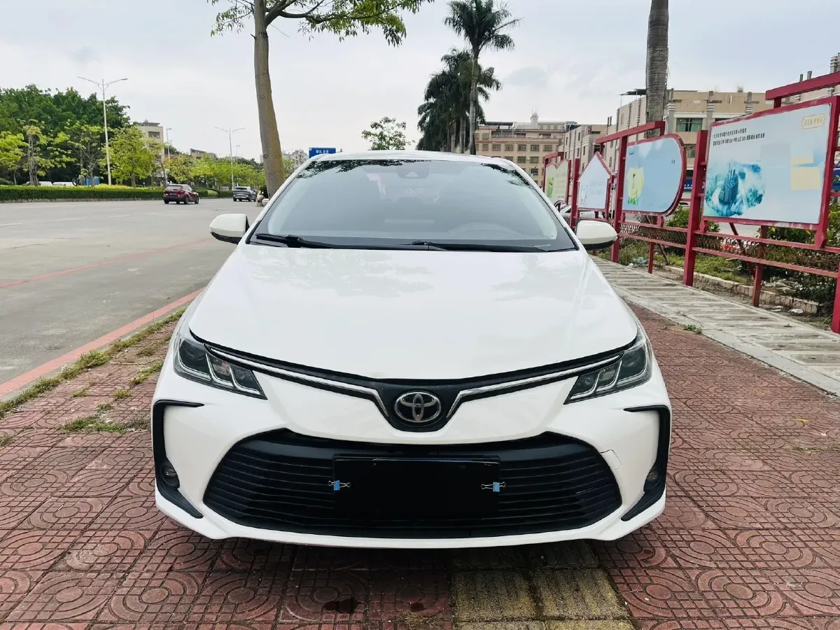 2022 Toyota Corolla 1.2T 116HP L4 CVT,autocango,china used car exporter,china ev exporter,chinese used car exporter,chinese used ev exporter