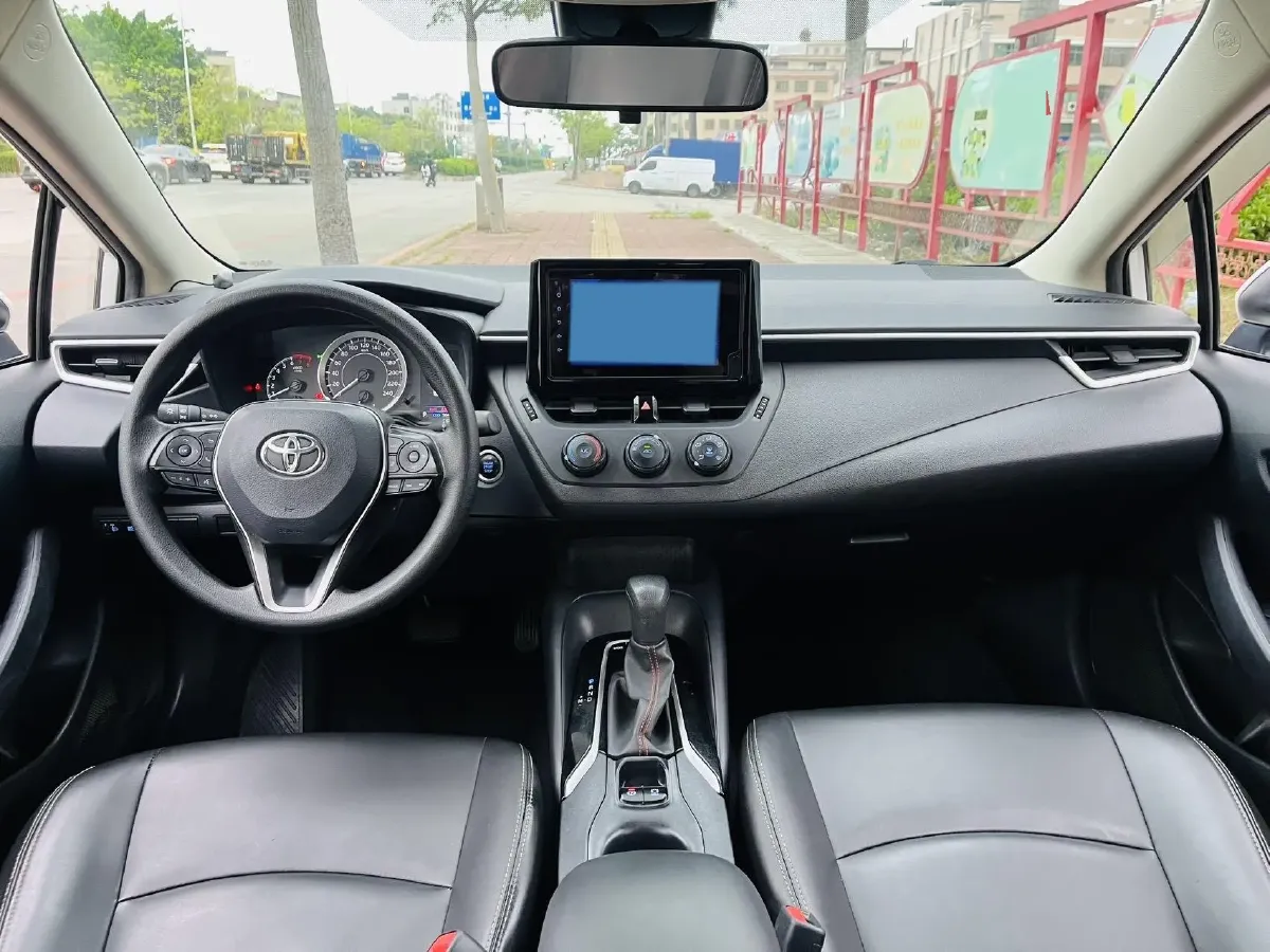 2022 Toyota Corolla 1.2T 116HP L4 CVT,autocango,china used car exporter,china ev exporter,chinese used car exporter,chinese used ev exporter