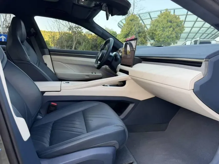 2024 Zeekr 001 BEV 95KWH,autocango,china used car exporter,china ev exporter,chinese used car exporter,chinese used ev exporter