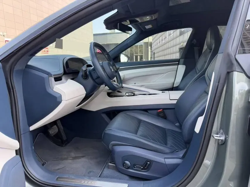 2024 Zeekr 001 BEV 95KWH,autocango,china used car exporter,china ev exporter,chinese used car exporter,chinese used ev exporter