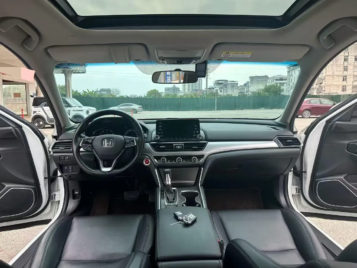 2018 Honda Accord 1.5T 194HP L4 CVT,autocango,china used car exporter,china ev exporter,chinese used car exporter,chinese used ev exporter