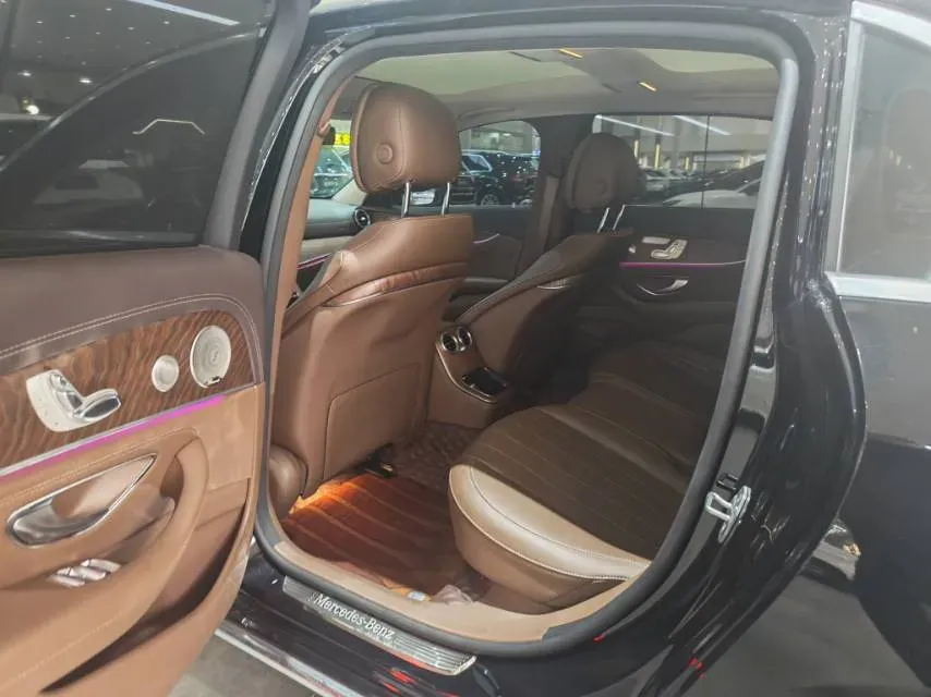 2022 Mercedes-Benz E Class 2.0T 258HP L4 9AT,autocango,china used car exporter,china ev exporter,chinese used car exporter,chinese used ev exporter