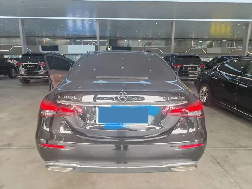 2022 Mercedes-Benz E Class 2.0T 258HP L4 9AT,autocango,china used car exporter,china ev exporter,chinese used car exporter,chinese used ev exporter
