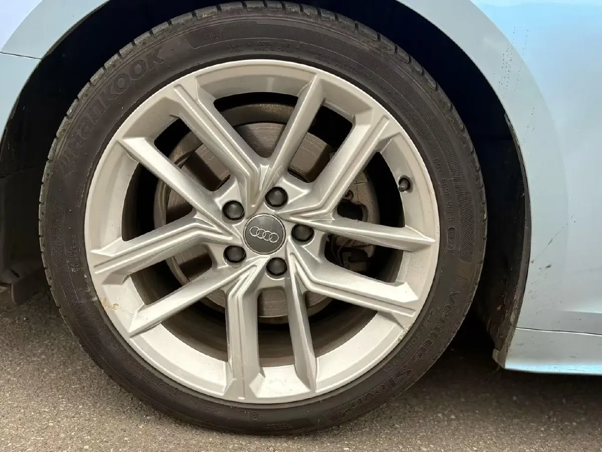 2021 Audi A5 2.0T 204HP L4 7DCT,autocango,china used car exporter,china ev exporter,chinese used car exporter,chinese used ev exporter