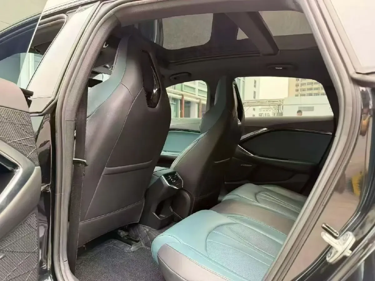 2023 MG 7 1.5T 188HP L4 7DCT,autocango,china used car exporter,china ev exporter,chinese used car exporter,chinese used ev exporter