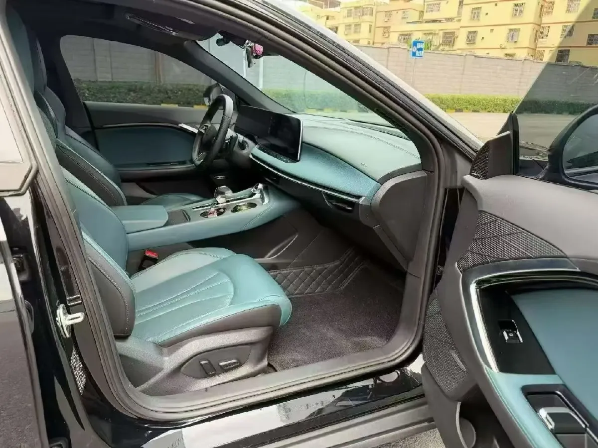 2023 MG 7 1.5T 188HP L4 7DCT,autocango,china used car exporter,china ev exporter,chinese used car exporter,chinese used ev exporter