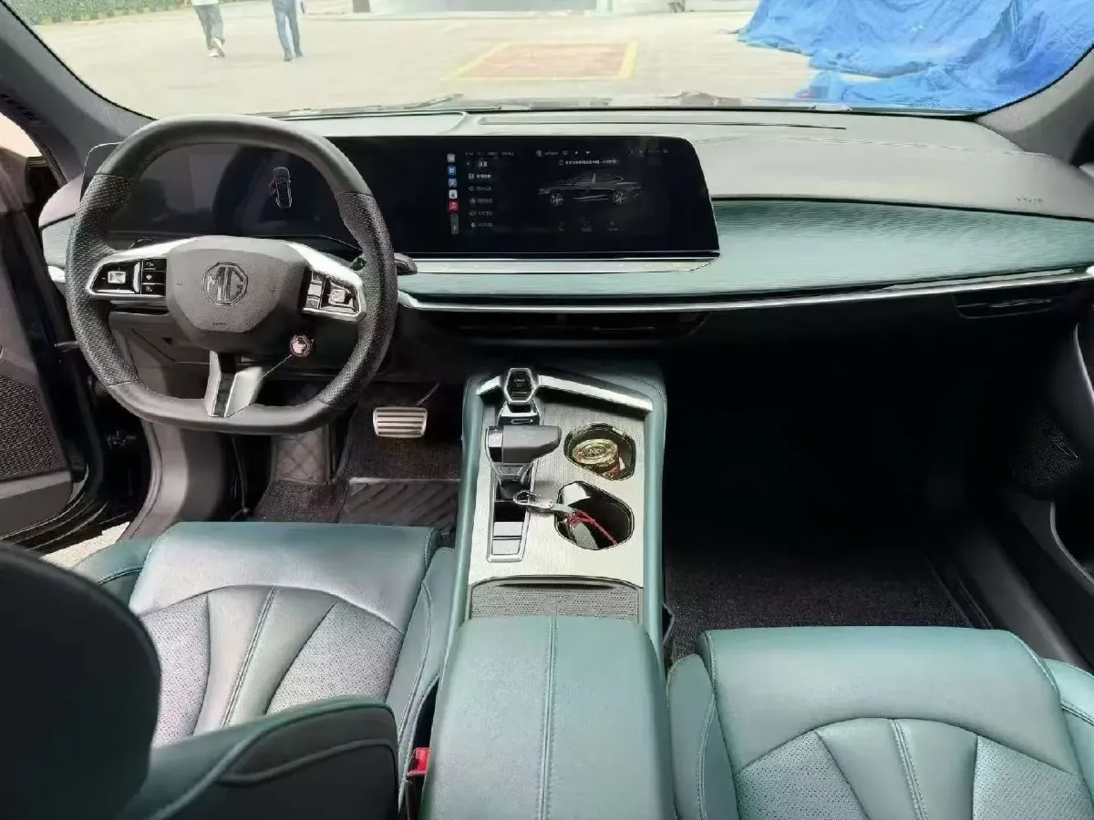 2023 MG 7 1.5T 188HP L4 7DCT,autocango,china used car exporter,china ev exporter,chinese used car exporter,chinese used ev exporter