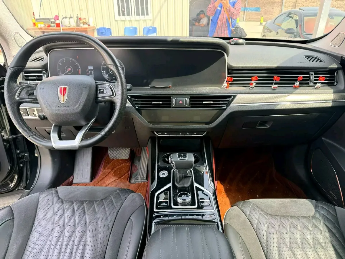 2022 HongQi HS5 2.0T 224HP L4 6AT,autocango,china used car exporter,china ev exporter,chinese used car exporter,chinese used ev exporter