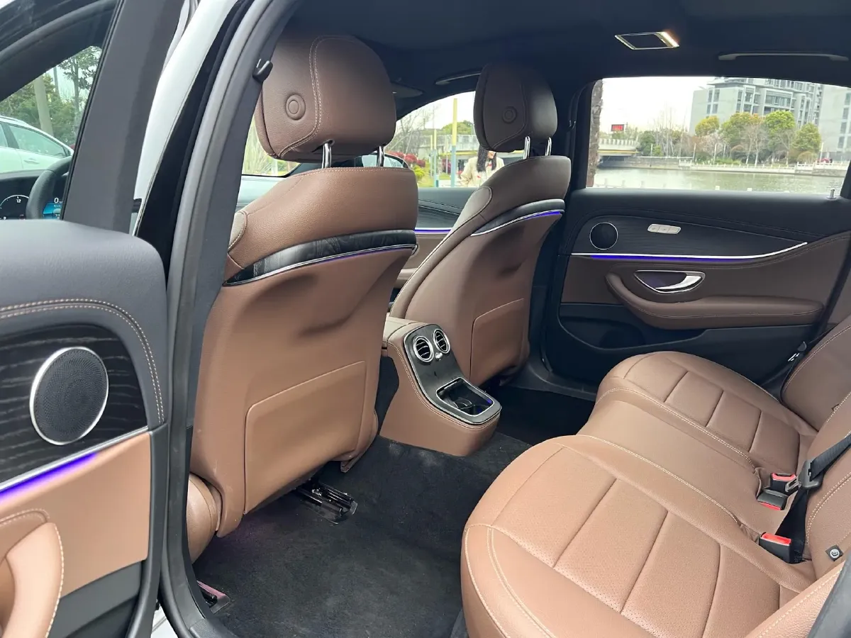 2023 Mercedes-Benz E Class 2.0T 258HP L4 9AT,autocango,china used car exporter,china ev exporter,chinese used car exporter,chinese used ev exporter