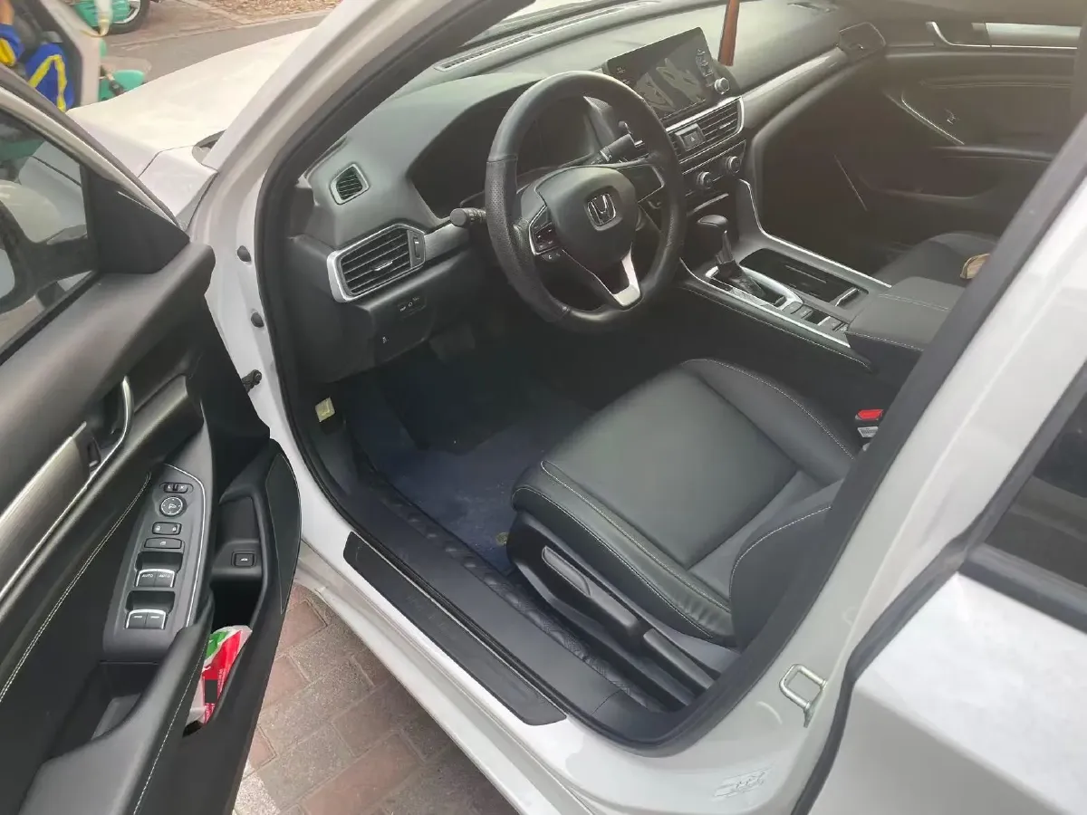 2022 Honda Inspire 1.5T 194HP L4 CVT,autocango,china used car exporter,china ev exporter,chinese used car exporter,chinese used ev exporter