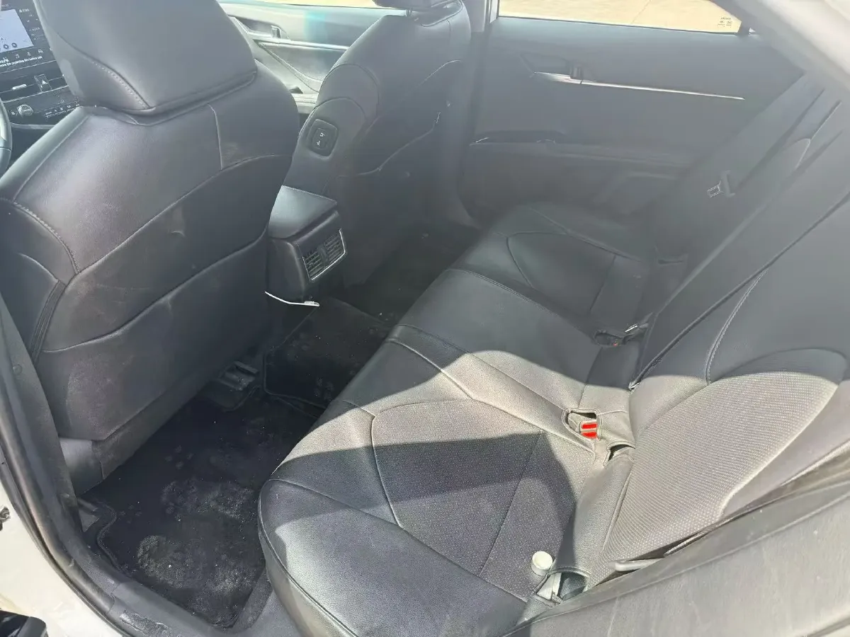 2023 Toyota Camry 2.5L 207HP L4 8AT,autocango,china used car exporter,china ev exporter,chinese used car exporter,chinese used ev exporter