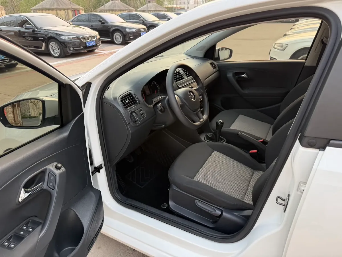 2018 DongFeng Fengon Fengon 580 1.5T 150HP L4 6MT,autocango,china used car exporter,china ev exporter,chinese used car exporter,chinese used ev exporter