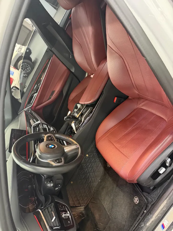 2020 BMW 5 Series 2.0T 252HP L4 8AT,autocango,china used car exporter,china ev exporter,chinese used car exporter,chinese used ev exporter