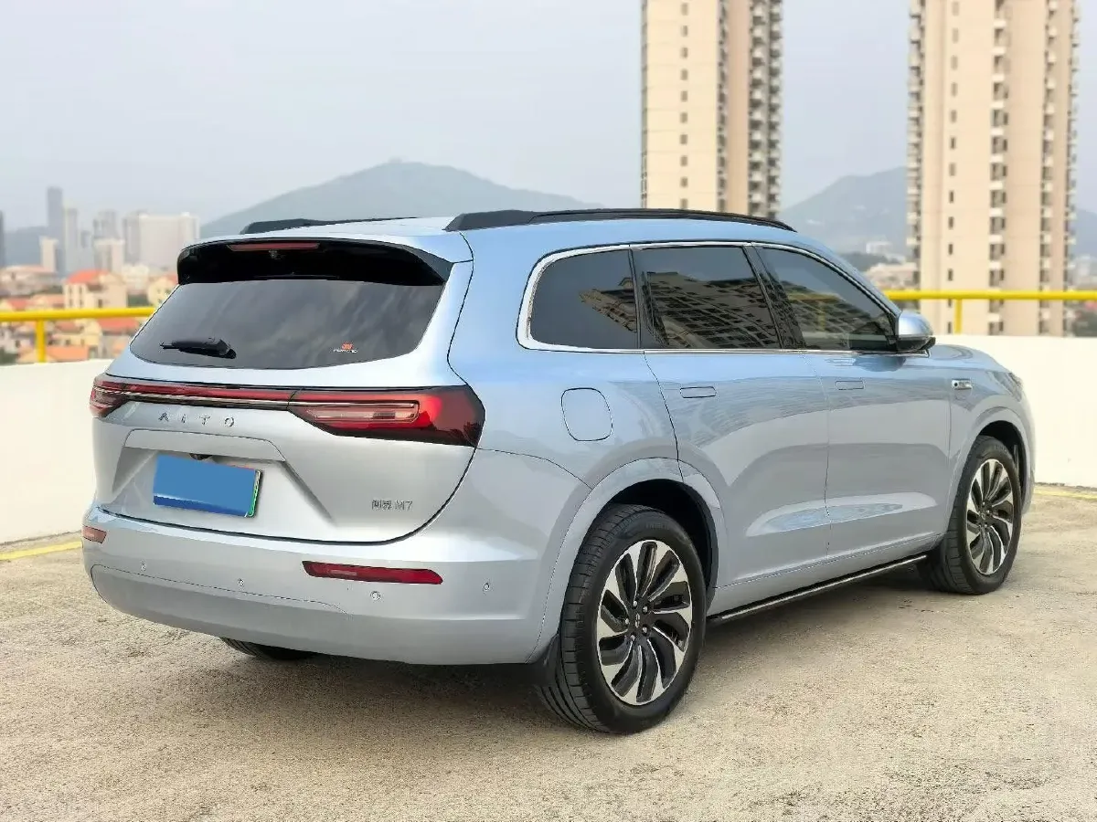 2024 AITO AITO M7 1.5T 152HP L4 REEV 42KWH,autocango,china used car exporter,china ev exporter,chinese used car exporter,chinese used ev exporter