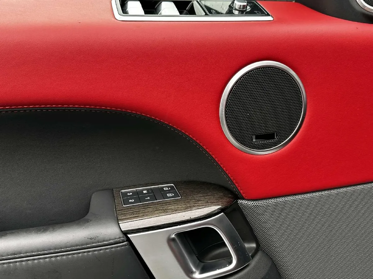 2021 Land Rover Range Rover Sport 3.0T 360HP L6 8AT,autocango,china used car exporter,china ev exporter,chinese used car exporter,chinese used ev exporter