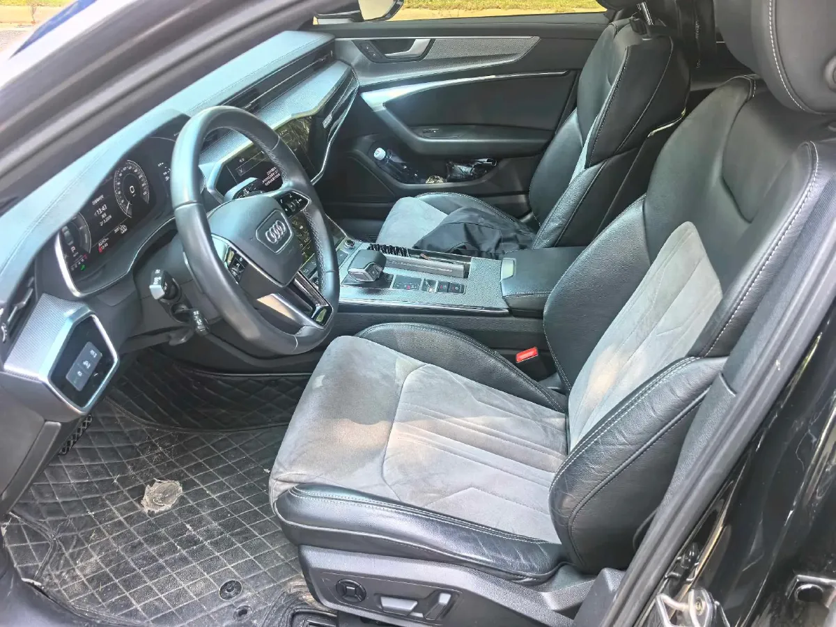 2020 Audi A6L 2.0T 252HP L4 7DCT PHEV 14.1KWH,autocango,china used car exporter,china ev exporter,chinese used car exporter,chinese used ev exporter