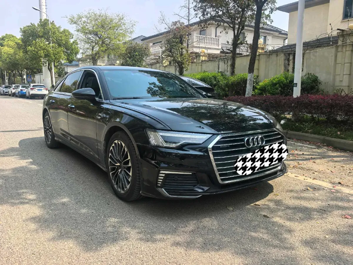 2020 Audi A6L 2.0T 252HP L4 7DCT PHEV 14.1KWH,autocango,china used car exporter,china ev exporter,chinese used car exporter,chinese used ev exporter