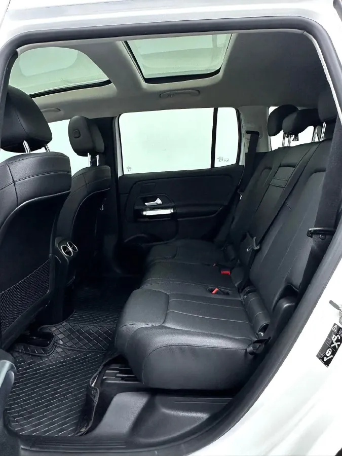 2021 Mercedes-Benz GLB Class 1.3T 163HP L4 7DCT,autocango,china used car exporter,china ev exporter,chinese used car exporter,chinese used ev exporter