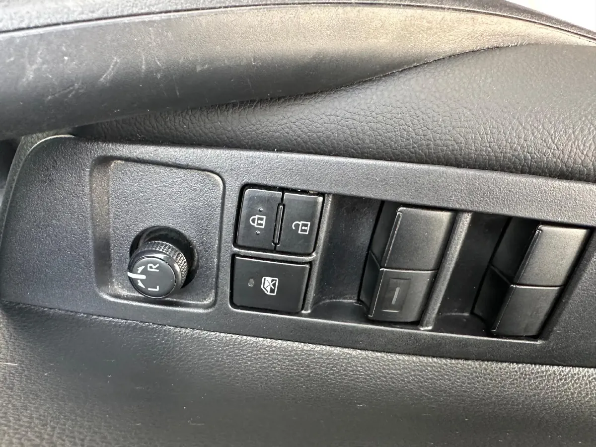 2021 Toyota Corolla 1.2T 116HP L4 CVT,autocango,china used car exporter,china ev exporter,chinese used car exporter,chinese used ev exporter