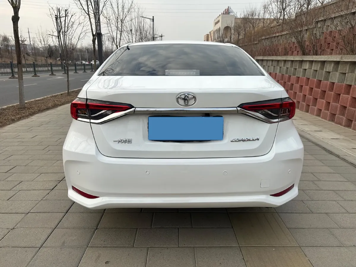 2021 Toyota Corolla 1.2T 116HP L4 CVT,autocango,china used car exporter,china ev exporter,chinese used car exporter,chinese used ev exporter