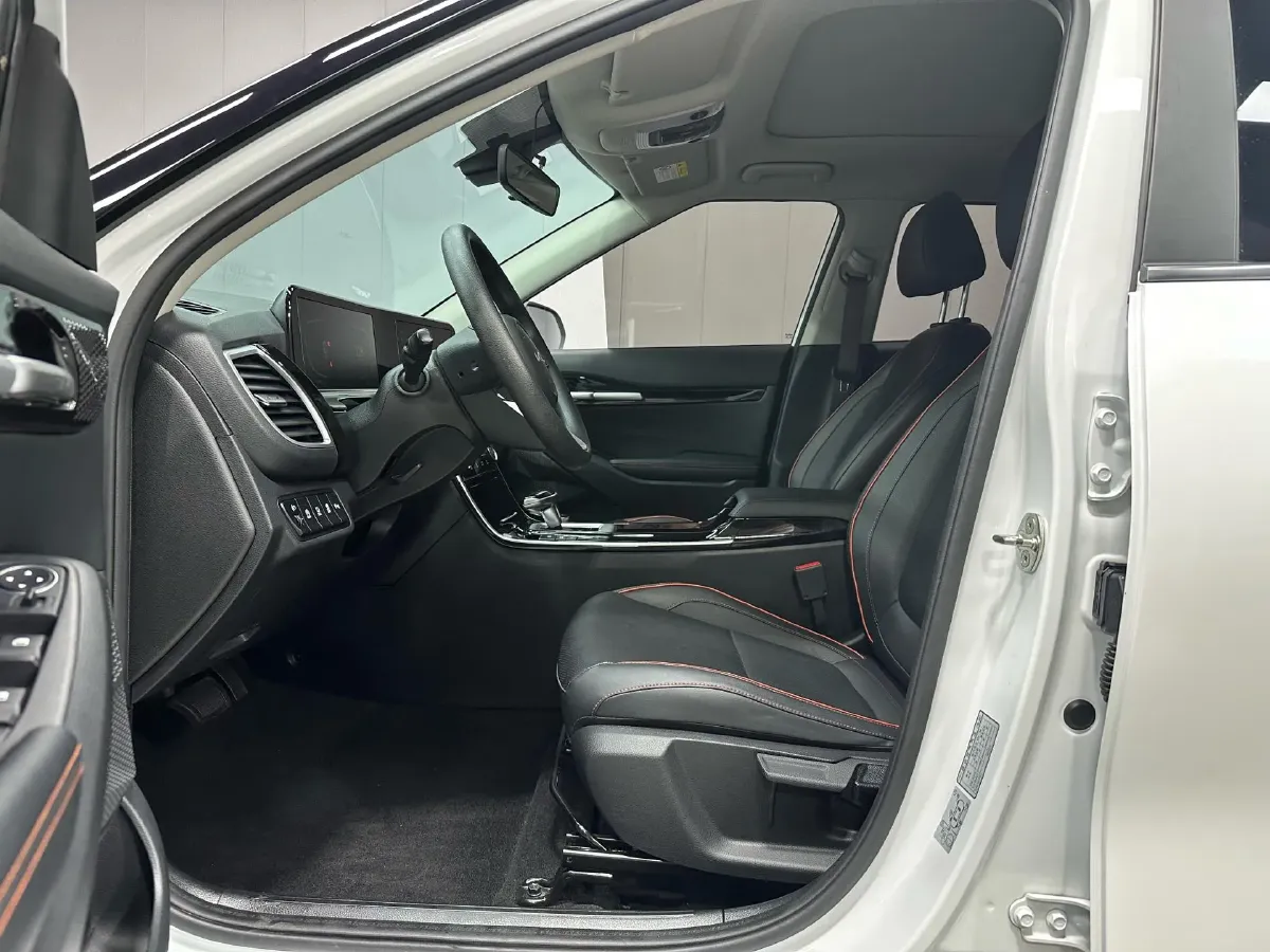 2023 Kia Seltos 1.5L 115HP L4 CVT,autocango,china used car exporter,china ev exporter,chinese used car exporter,chinese used ev exporter