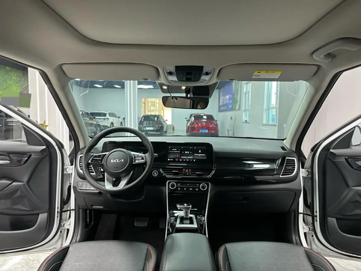 2023 Kia Seltos 1.5L 115HP L4 CVT,autocango,china used car exporter,china ev exporter,chinese used car exporter,chinese used ev exporter