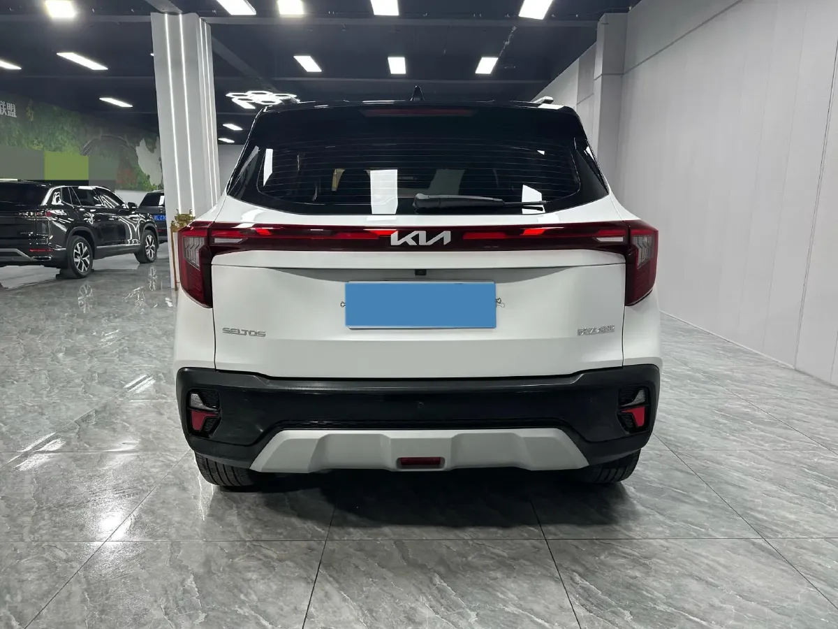 2023 Kia Seltos 1.5L 115HP L4 CVT,autocango,china used car exporter,china ev exporter,chinese used car exporter,chinese used ev exporter