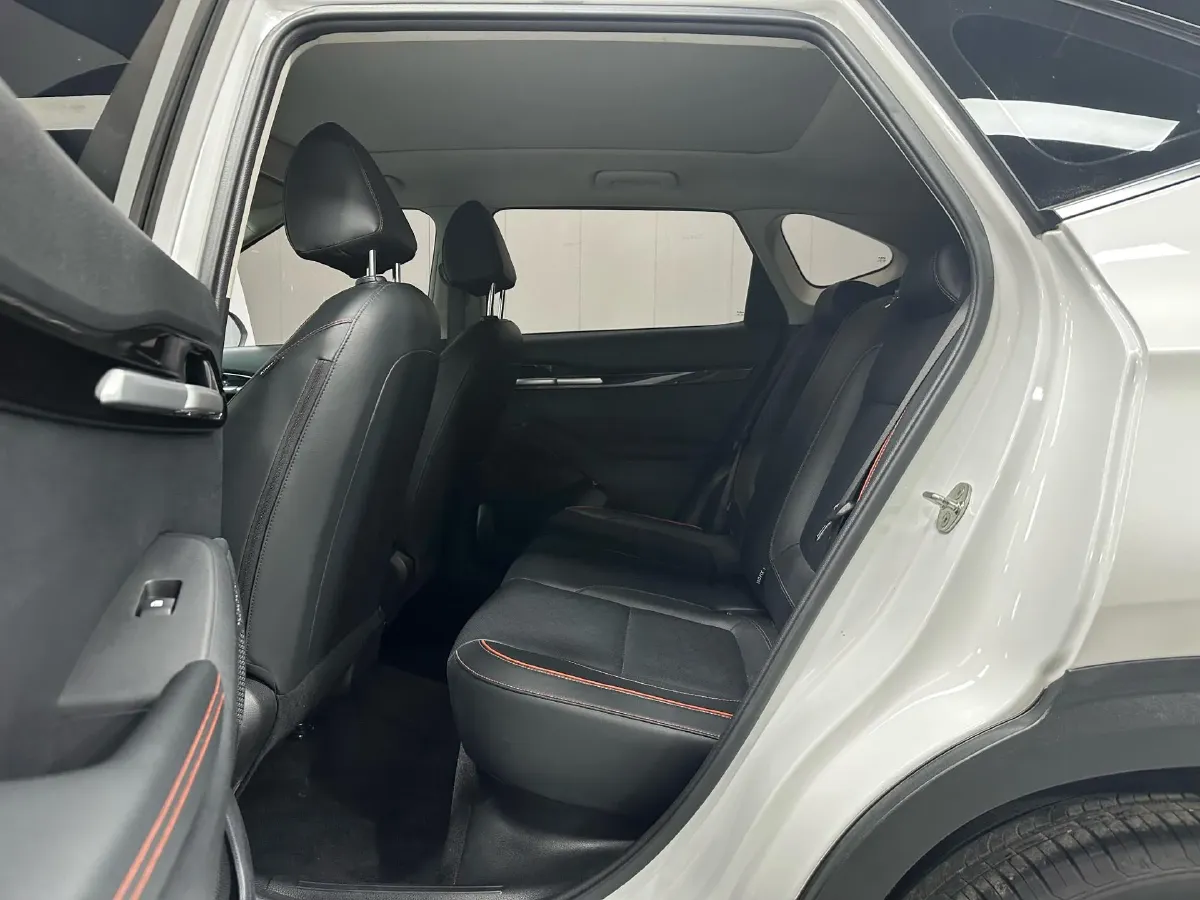 2023 Kia Seltos 1.5L 115HP L4 CVT,autocango,china used car exporter,china ev exporter,chinese used car exporter,chinese used ev exporter