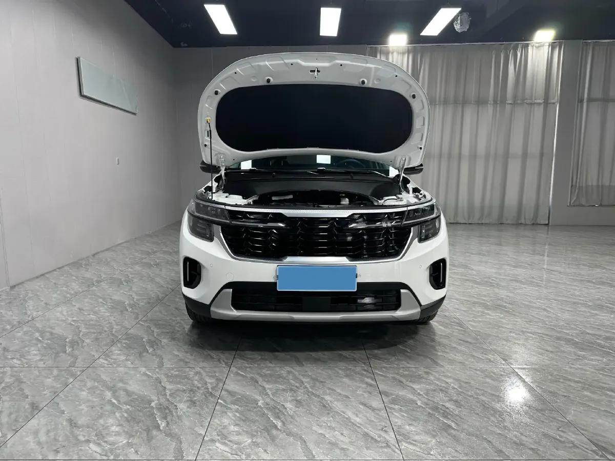 2023 Kia Seltos 1.5L 115HP L4 CVT,autocango,china used car exporter,china ev exporter,chinese used car exporter,chinese used ev exporter