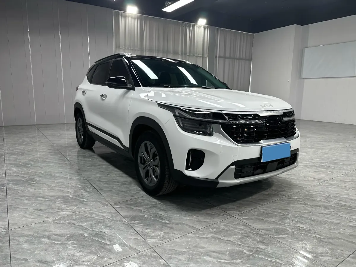 2023 Kia Seltos 1.5L 115HP L4 CVT,autocango,china used car exporter,china ev exporter,chinese used car exporter,chinese used ev exporter