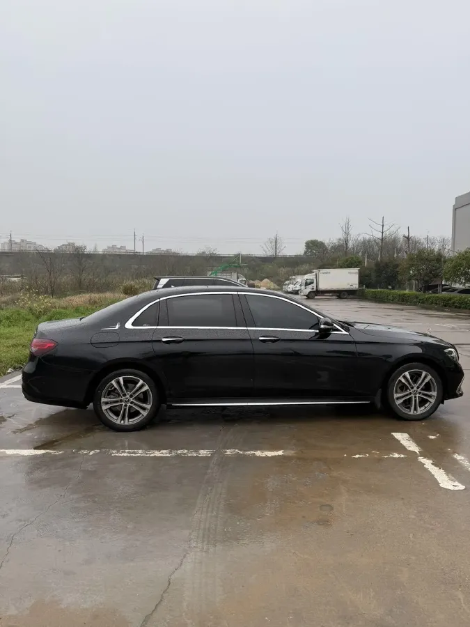 2021 Mercedes-Benz E Class 1.5T 184HP L4 9AT,autocango,china used car exporter,china ev exporter,chinese used car exporter,chinese used ev exporter