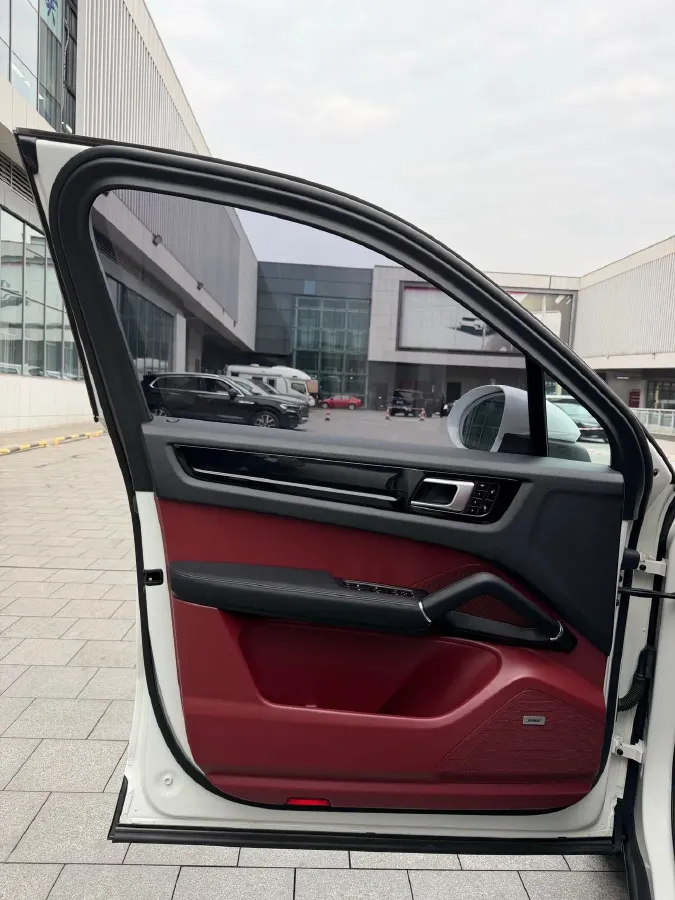 2019 Porsche Cayenne 3.0T 340HP V6 8AT,autocango,china used car exporter,china ev exporter,chinese used car exporter,chinese used ev exporter