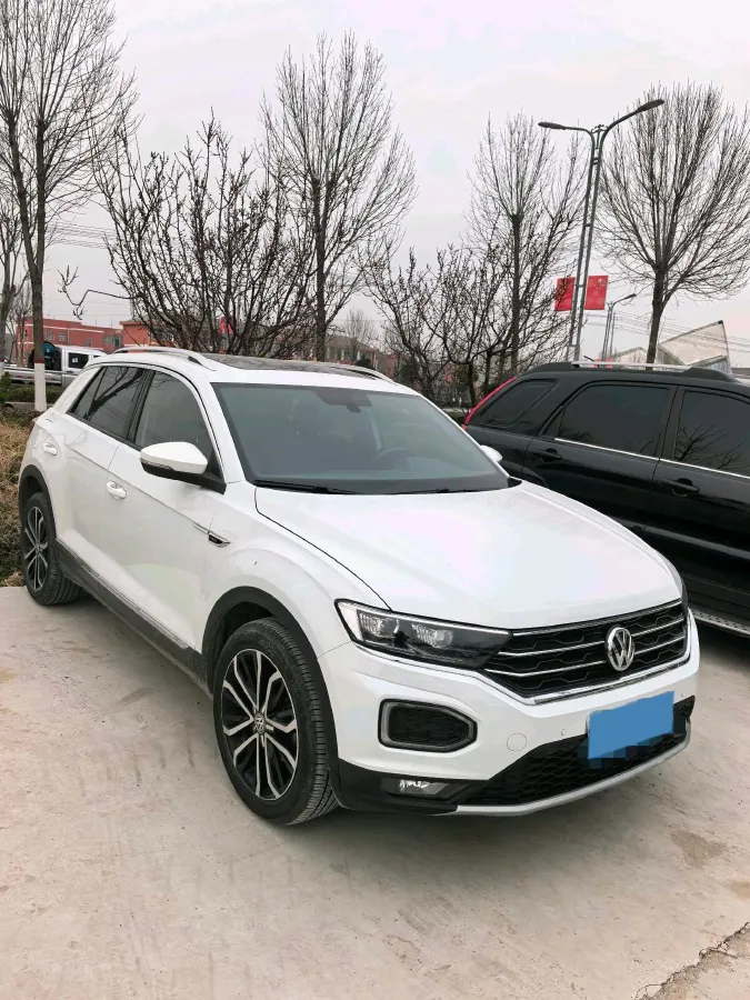 2019 Volkswagen T-Roc 1.4T 150HP L4 7DCT,autocango,china used car exporter,china ev exporter,chinese used car exporter,chinese used ev exporter