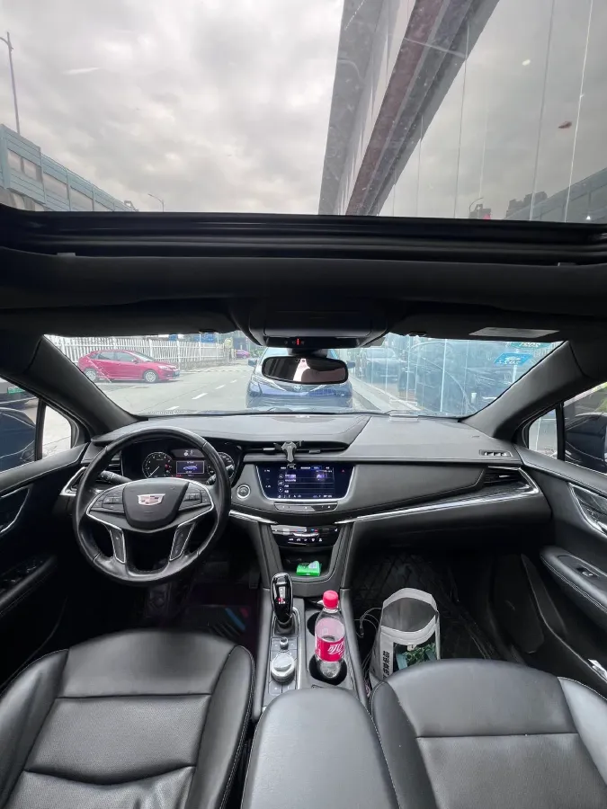 2021 Cadillac XT5 2.0T 237HP L4 9AT,autocango,china used car exporter,china ev exporter,chinese used car exporter,chinese used ev exporter