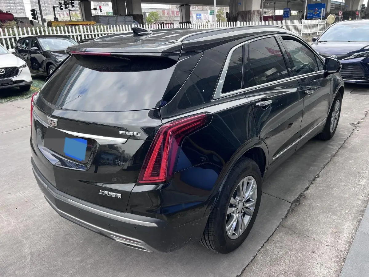 2021 Cadillac XT5 2.0T 237HP L4 9AT,autocango,china used car exporter,china ev exporter,chinese used car exporter,chinese used ev exporter