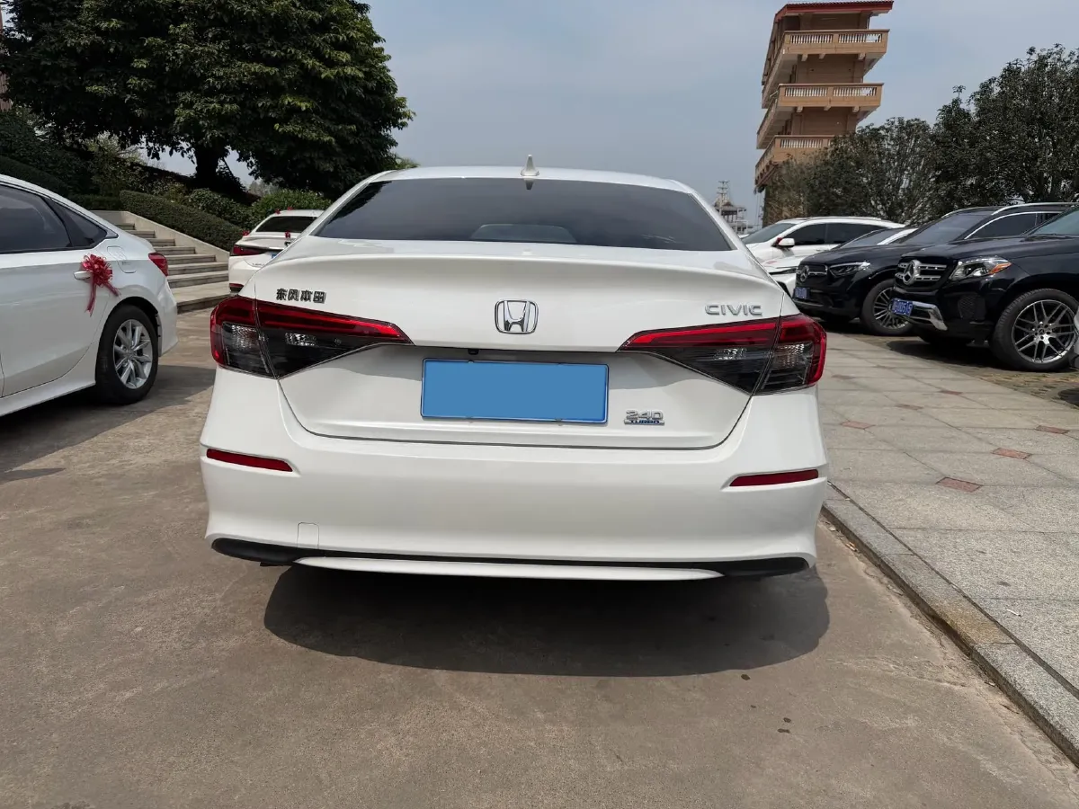 2023 Honda Civic 1.5T 182HP L4 CVT,autocango,china used car exporter,china ev exporter,chinese used car exporter,chinese used ev exporter