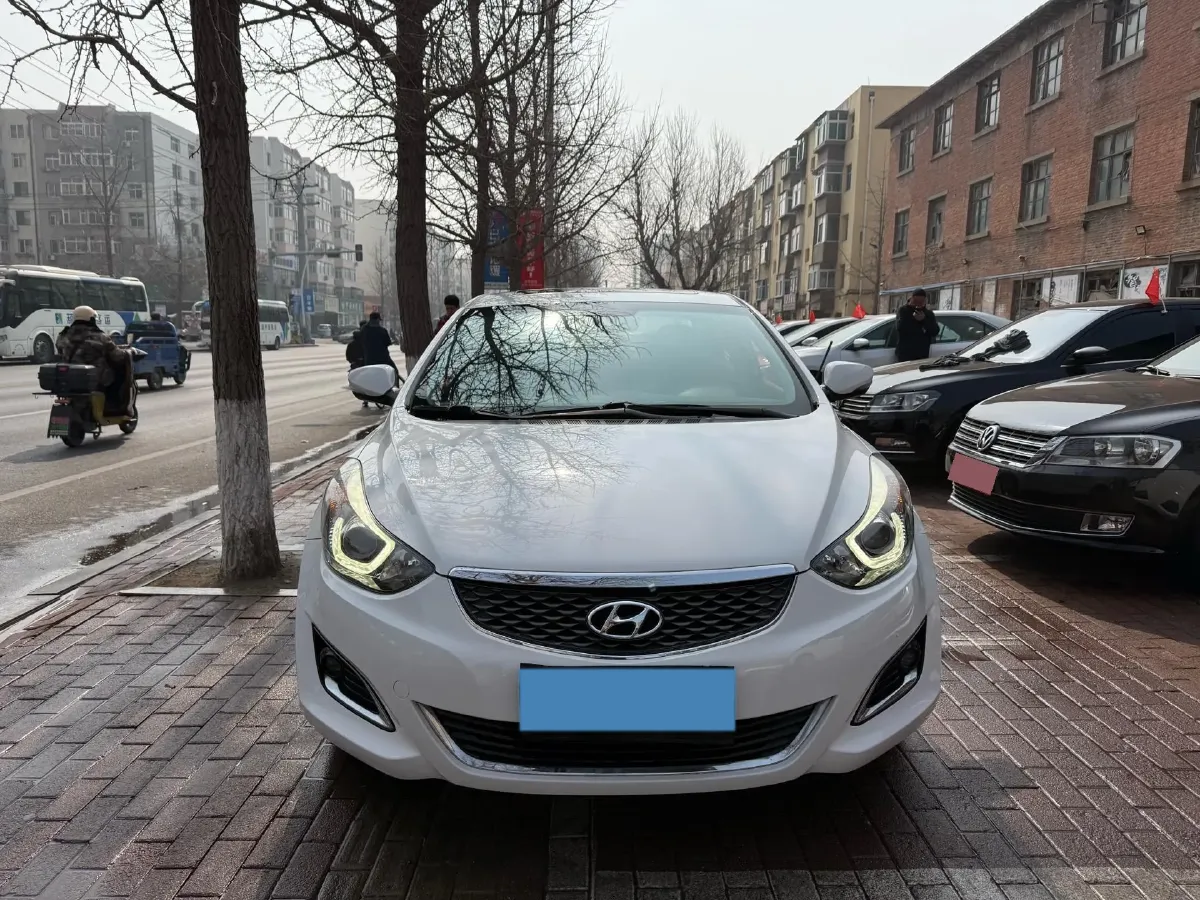 2016 Hyundai Elantra 1.6L 128HP L4 6MT,autocango,china used car exporter,china ev exporter,chinese used car exporter,chinese used ev exporter