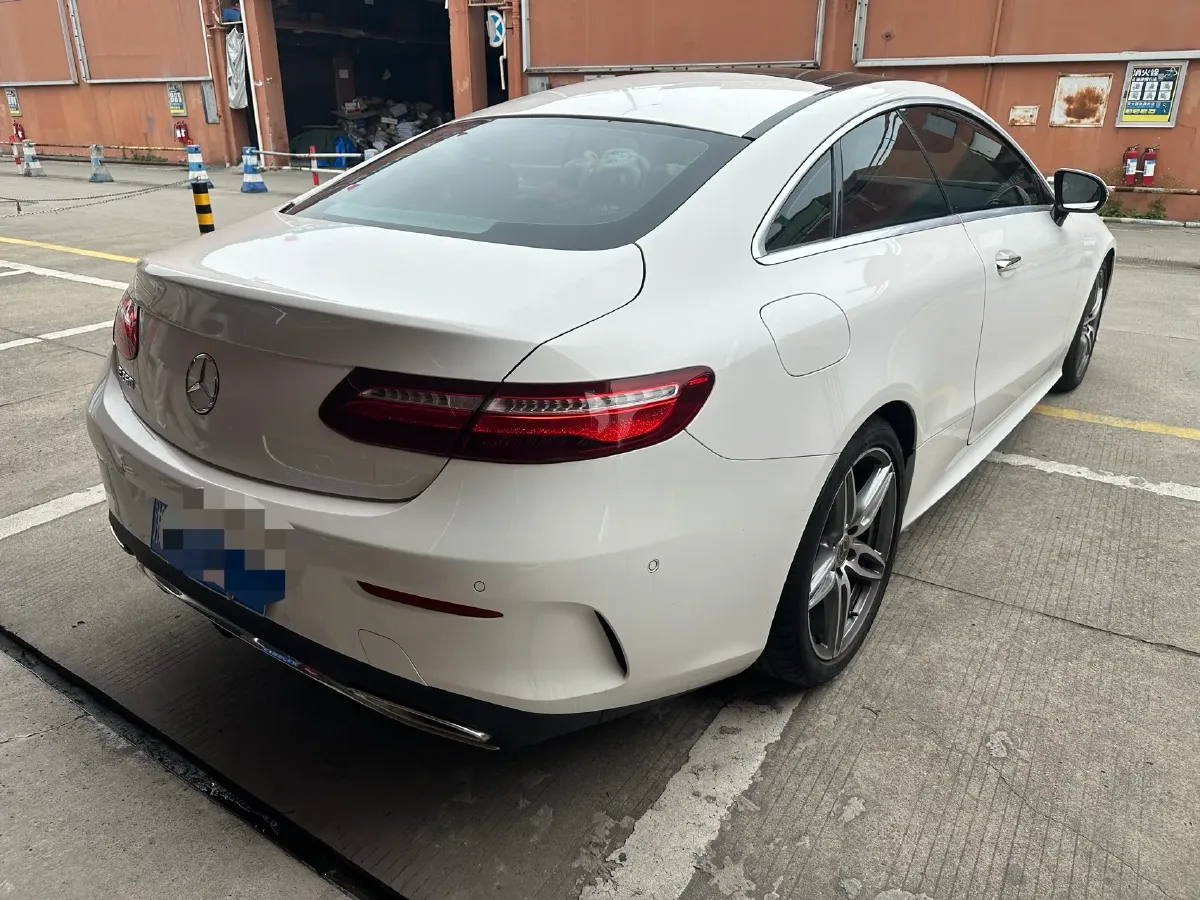 2020 Mercedes-Benz E Class 1.5T 184HP L4 9AT,autocango,china used car exporter,china ev exporter,chinese used car exporter,chinese used ev exporter