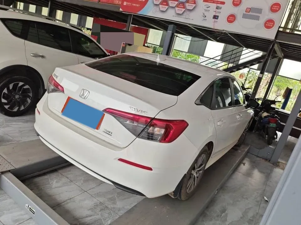 2023 Honda Civic 1.5T 182HP L4 CVT,autocango,china used car exporter,china ev exporter,chinese used car exporter,chinese used ev exporter