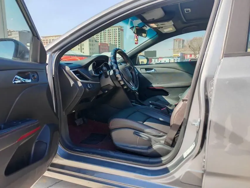 2022 Chevrolet Monza 1.3T 163HP L3 6AT,autocango,china used car exporter,china ev exporter,chinese used car exporter,chinese used ev exporter