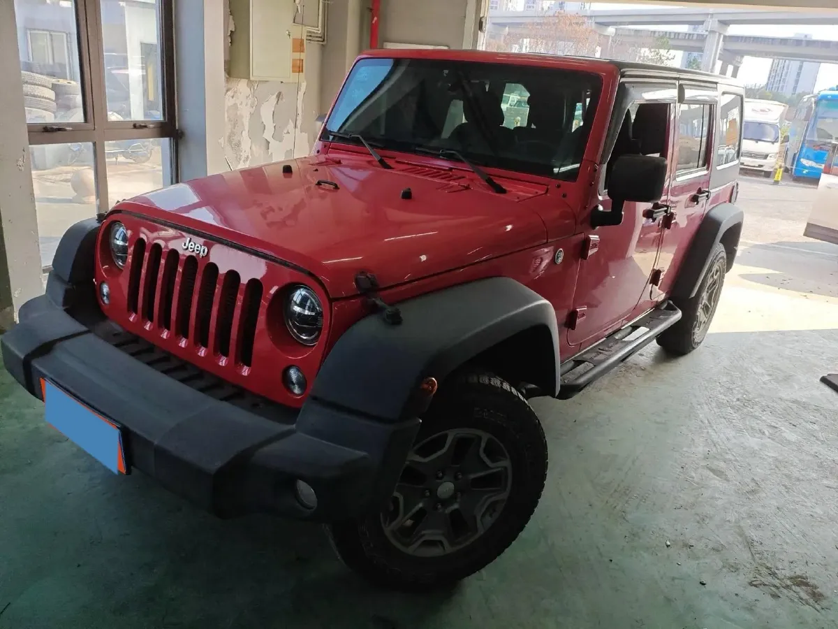 2017 Jeep Wrangler 3.6L 284HP V6 5AT,autocango,china used car exporter,china ev exporter,chinese used car exporter,chinese used ev exporter