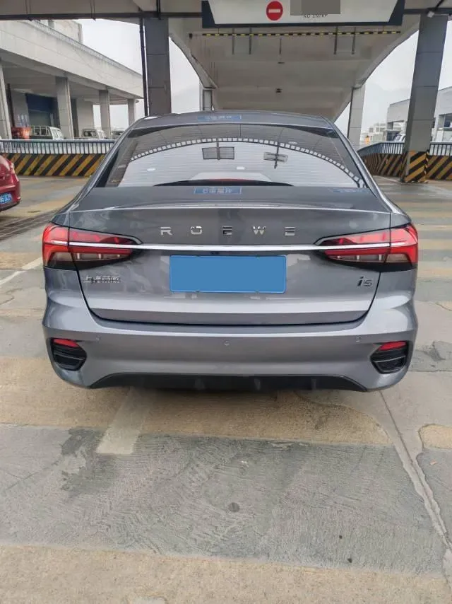2021 Roewe i5 1.5L 120HP L4 CVT,autocango,china used car exporter,china ev exporter,chinese used car exporter,chinese used ev exporter